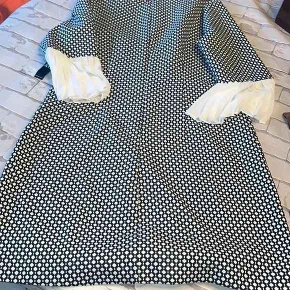 NEW NEW YORK & COMPANY dress size medium - Picture 5 of 5